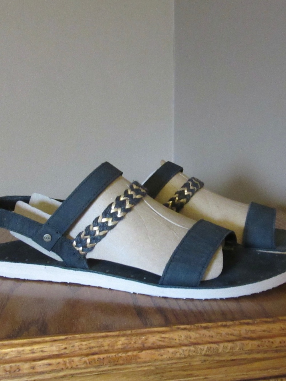 Ugg Sandals Size 11 (42) Black with Gold Summer Sandals